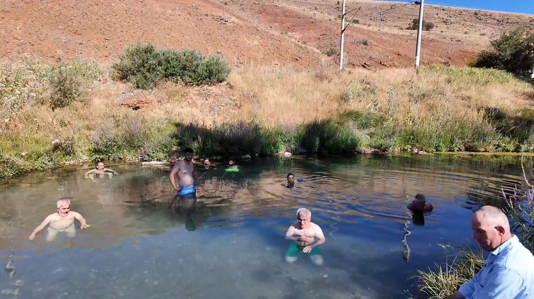 Sivas'ta "Şifa" Diye Gelenler, Beraberinde Kirlilik Getiriyor