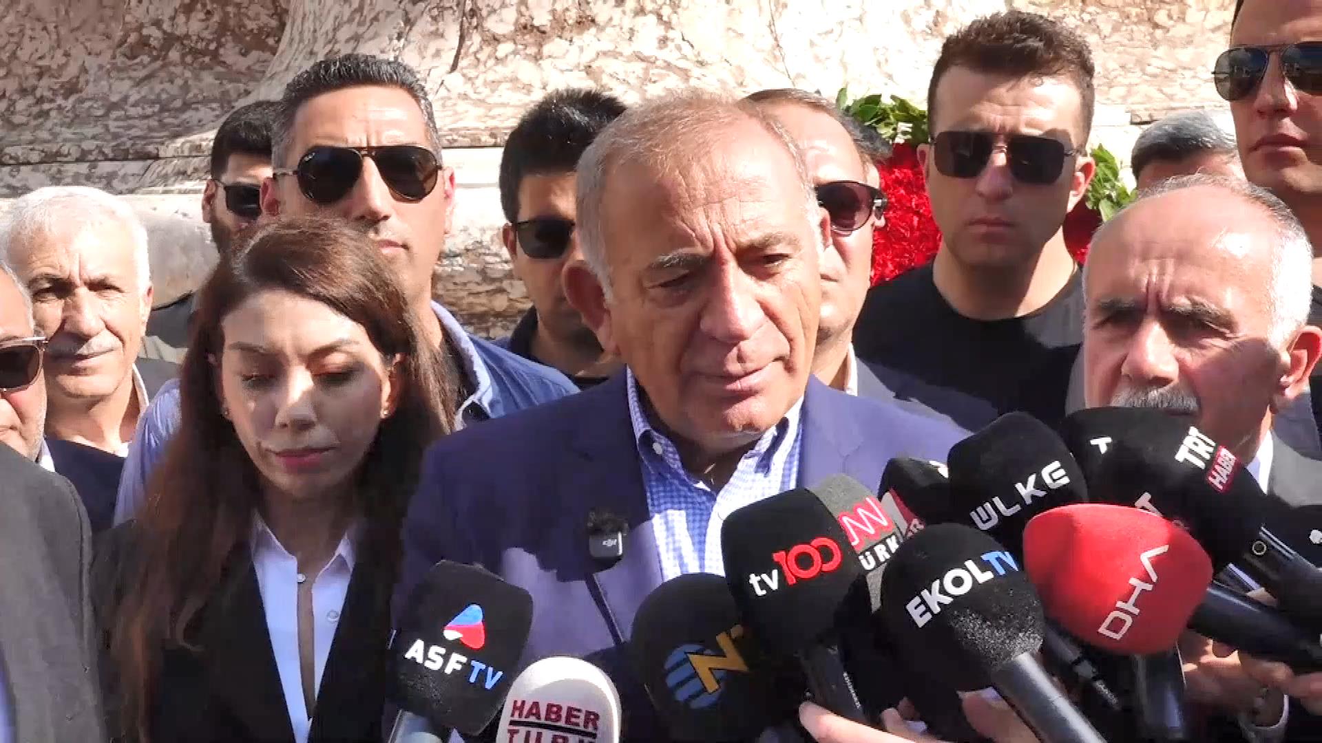 Gürsel Tekin: Biz doğru yerdeyiz