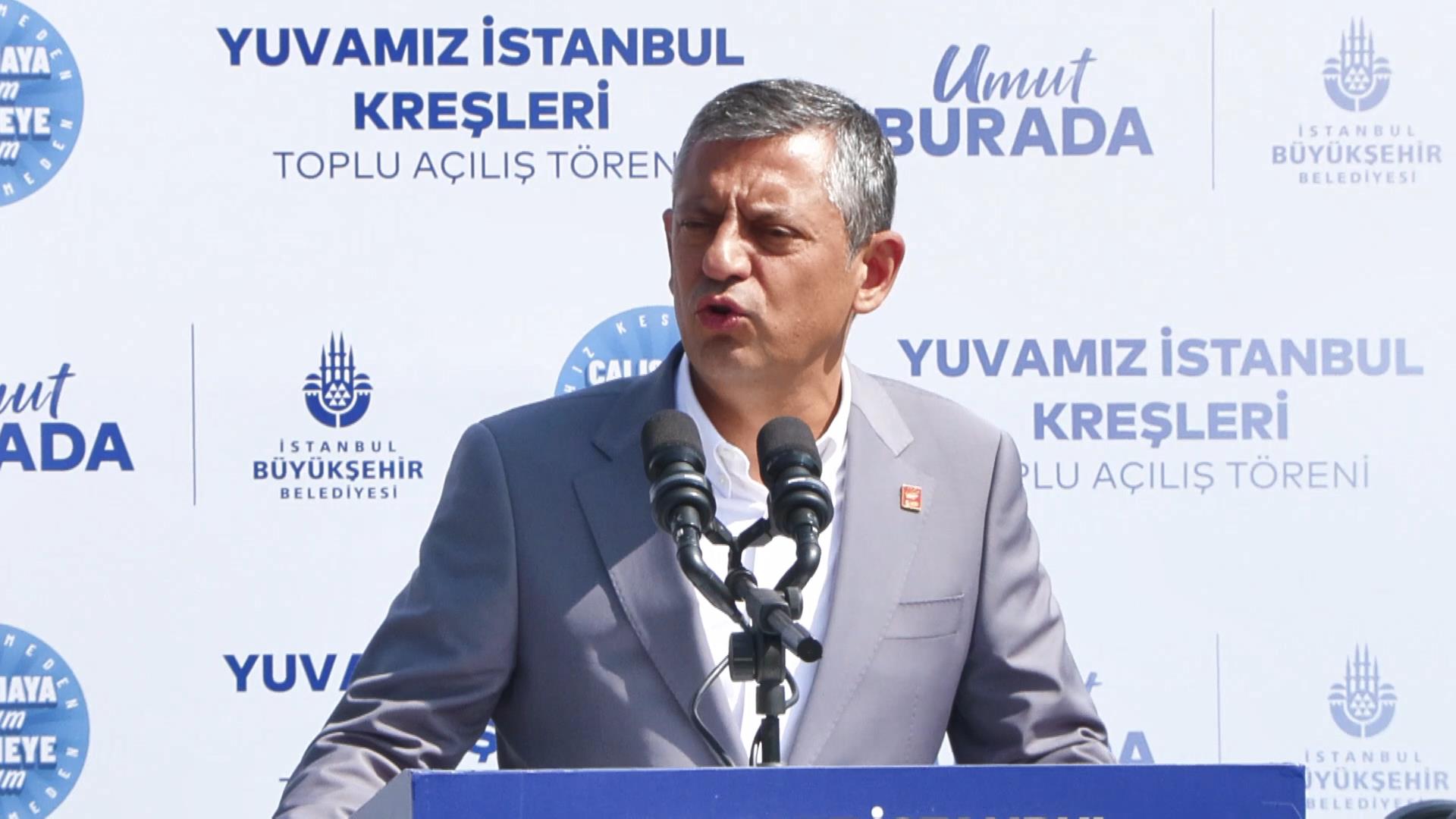 Özgür Özel'den Sivaslı başkana destek!