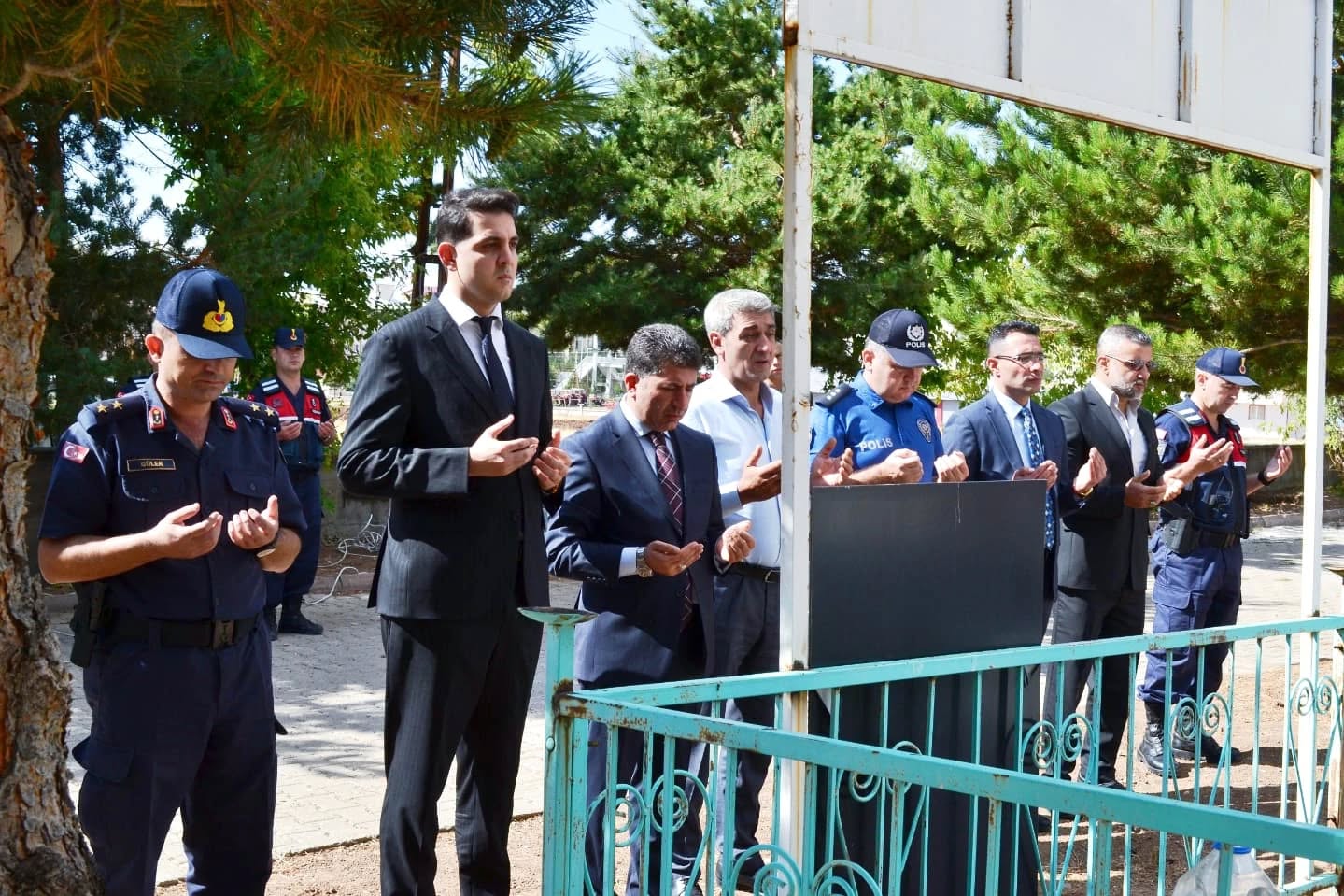 Selimiye şehitlerini andılar