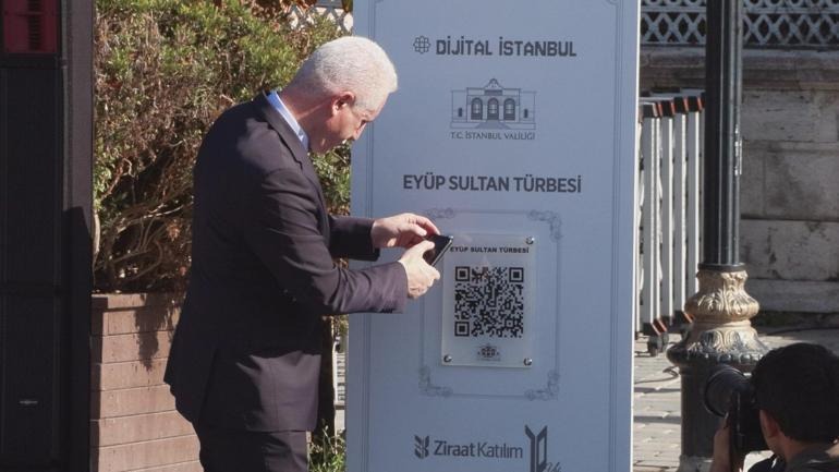 Cami ve türbelerde "karekod" dönemi!