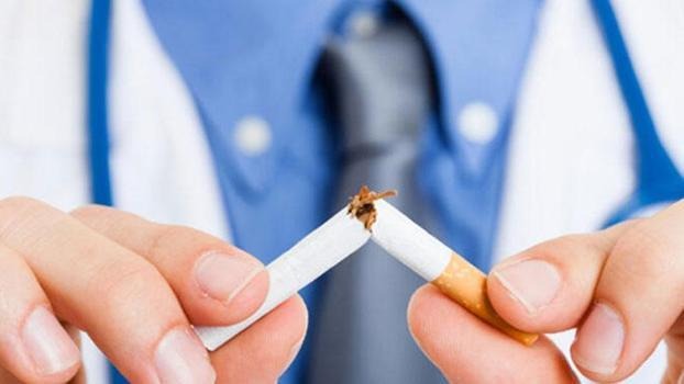 Her 2 erkekten biri, her 4 kadından biri sigara içiyor