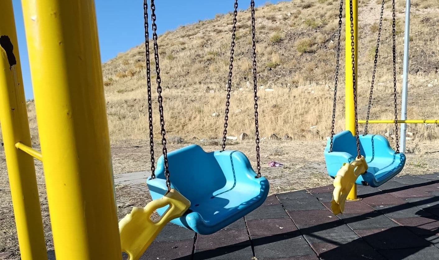 Şarkışla'da Parklar Tehlike Saçıyor!
