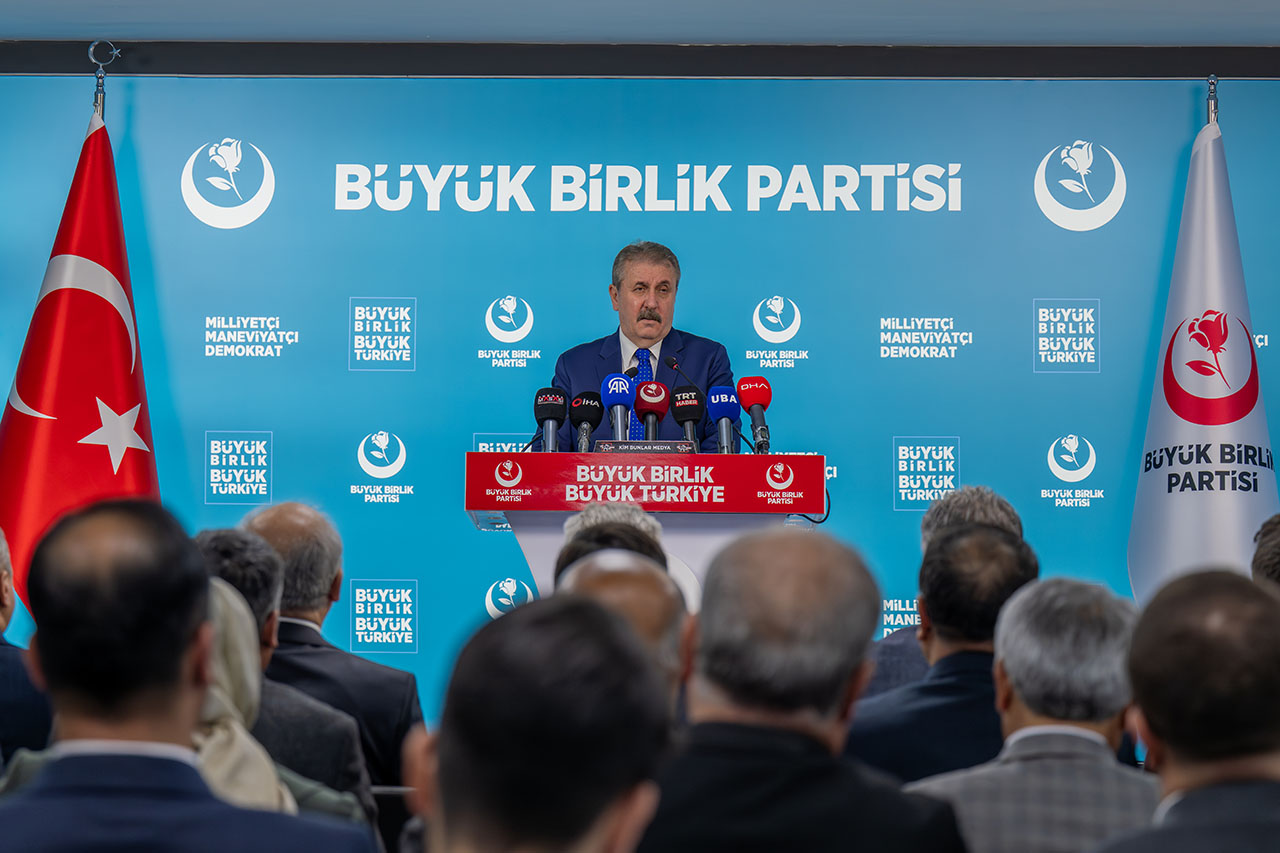 Destici: BM toplanıyor ama sonuç yok!