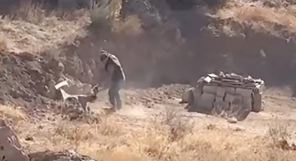 Sivas'ta köpeğe şiddet uygulayan cani tutuklandı!