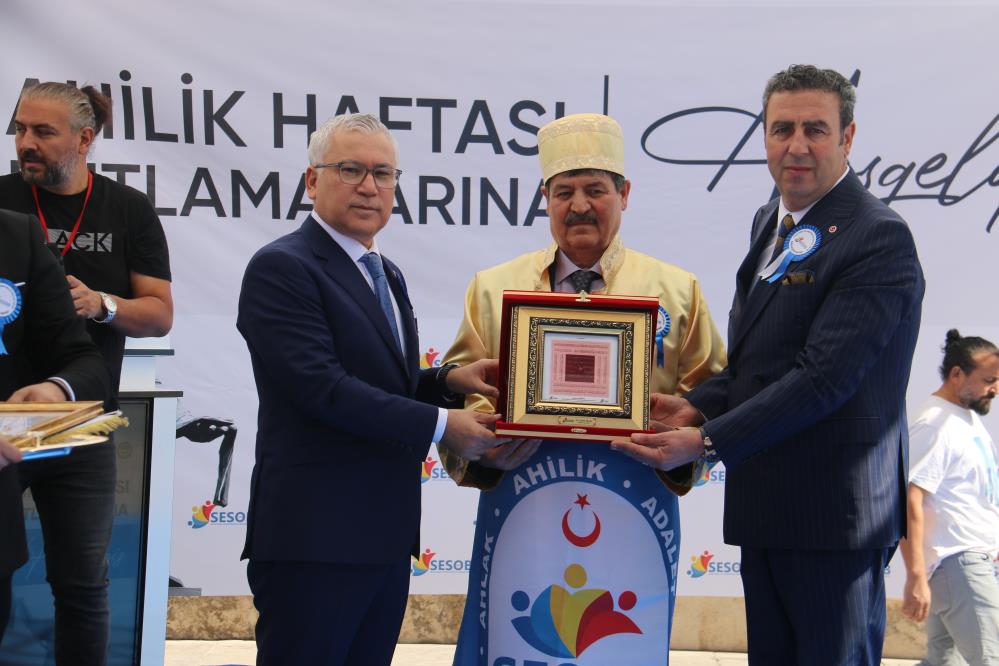 Sivas'ta Yılın Ahisi’nden örnek davranış