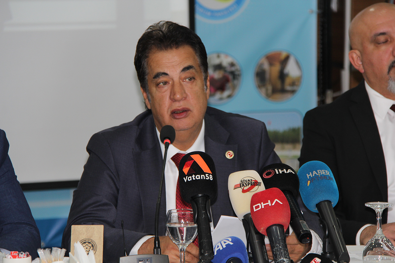 “SCÜ'de sahte diploma” iddialarına Rektör Şengönül son noktayı koydu
