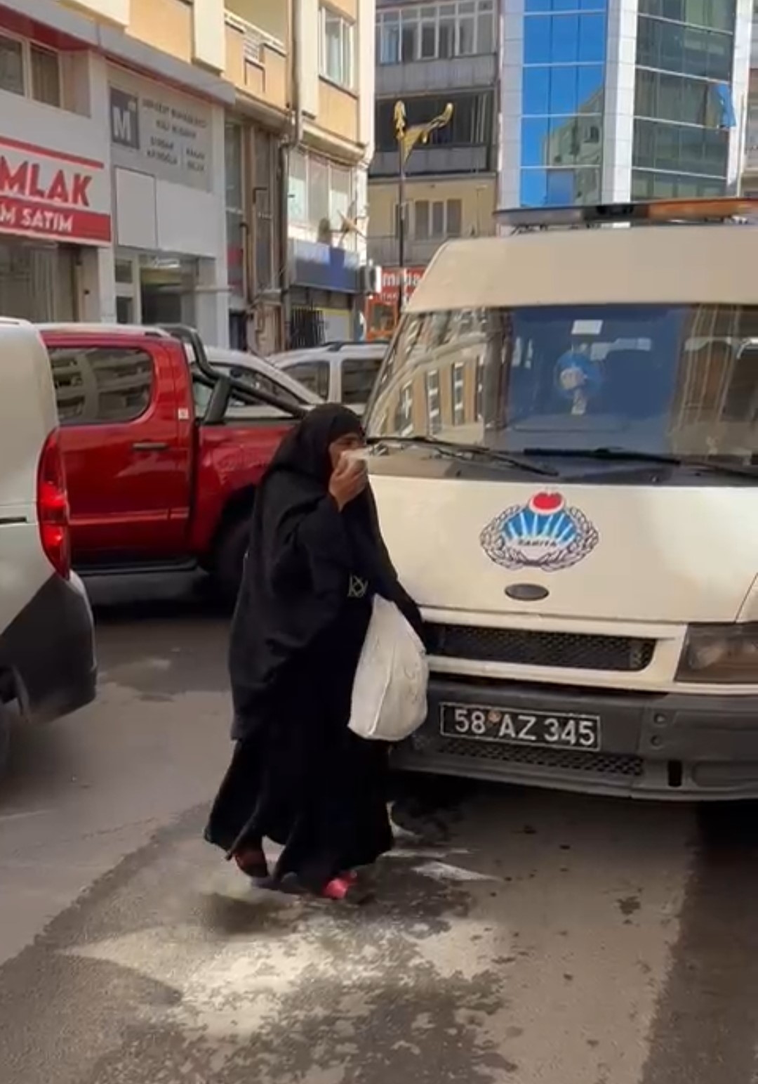 Sivas'ta dilenci profili korkutuyor!