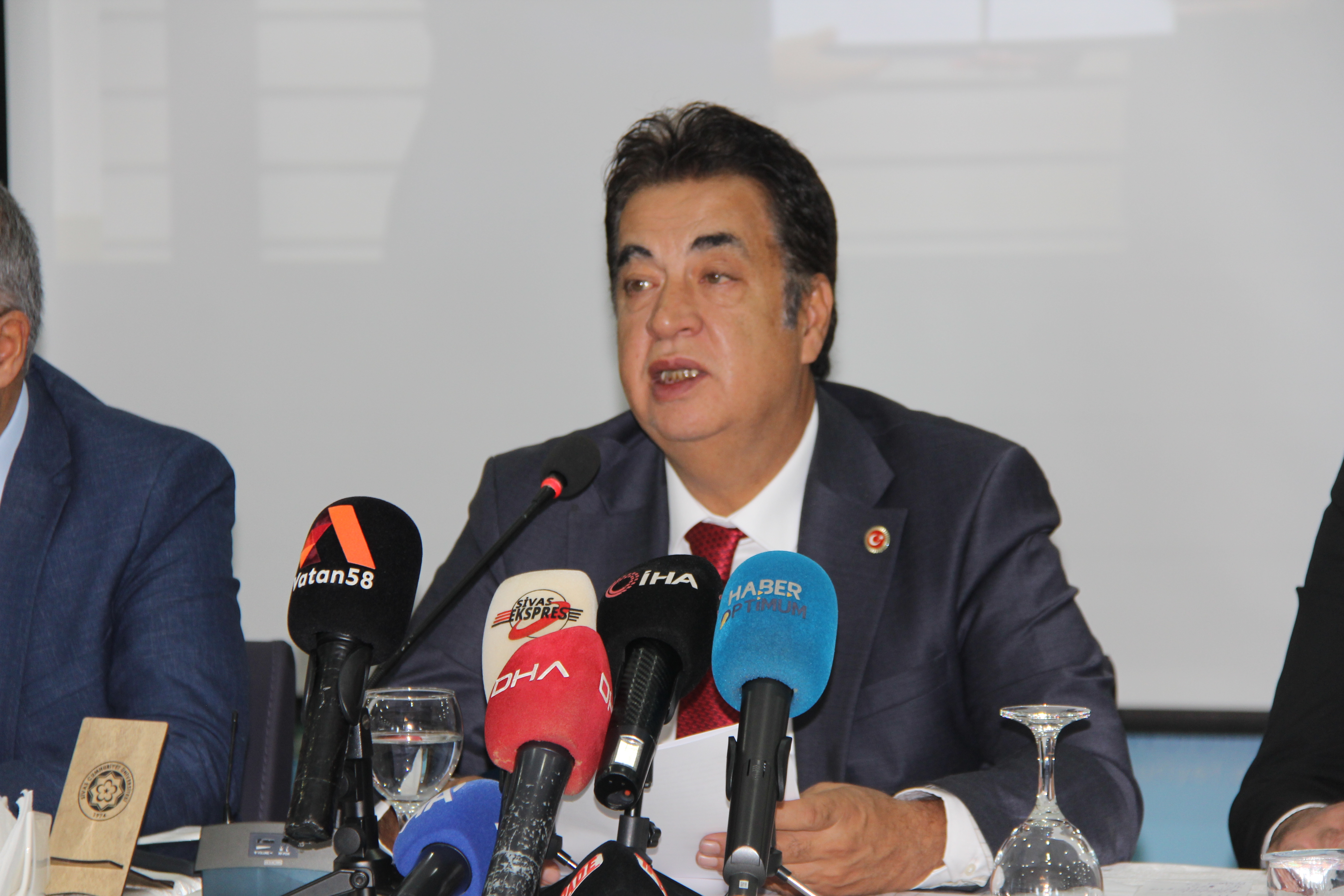 SCÜ, geleceğin bölümleriyle öğrencilerini bekliyor