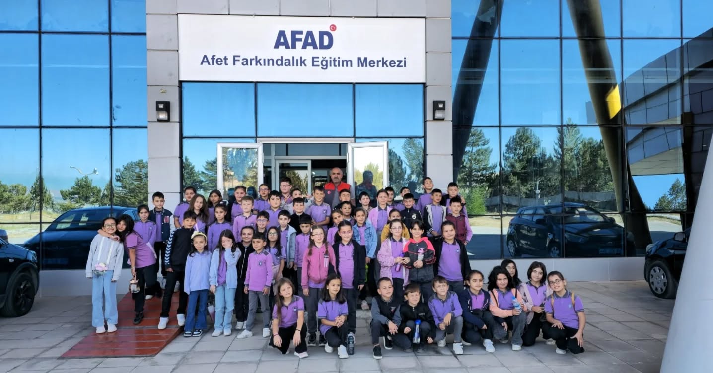 Sivas AFAD’dan Öğrencilere Afet Farkındalık Eğitimi
