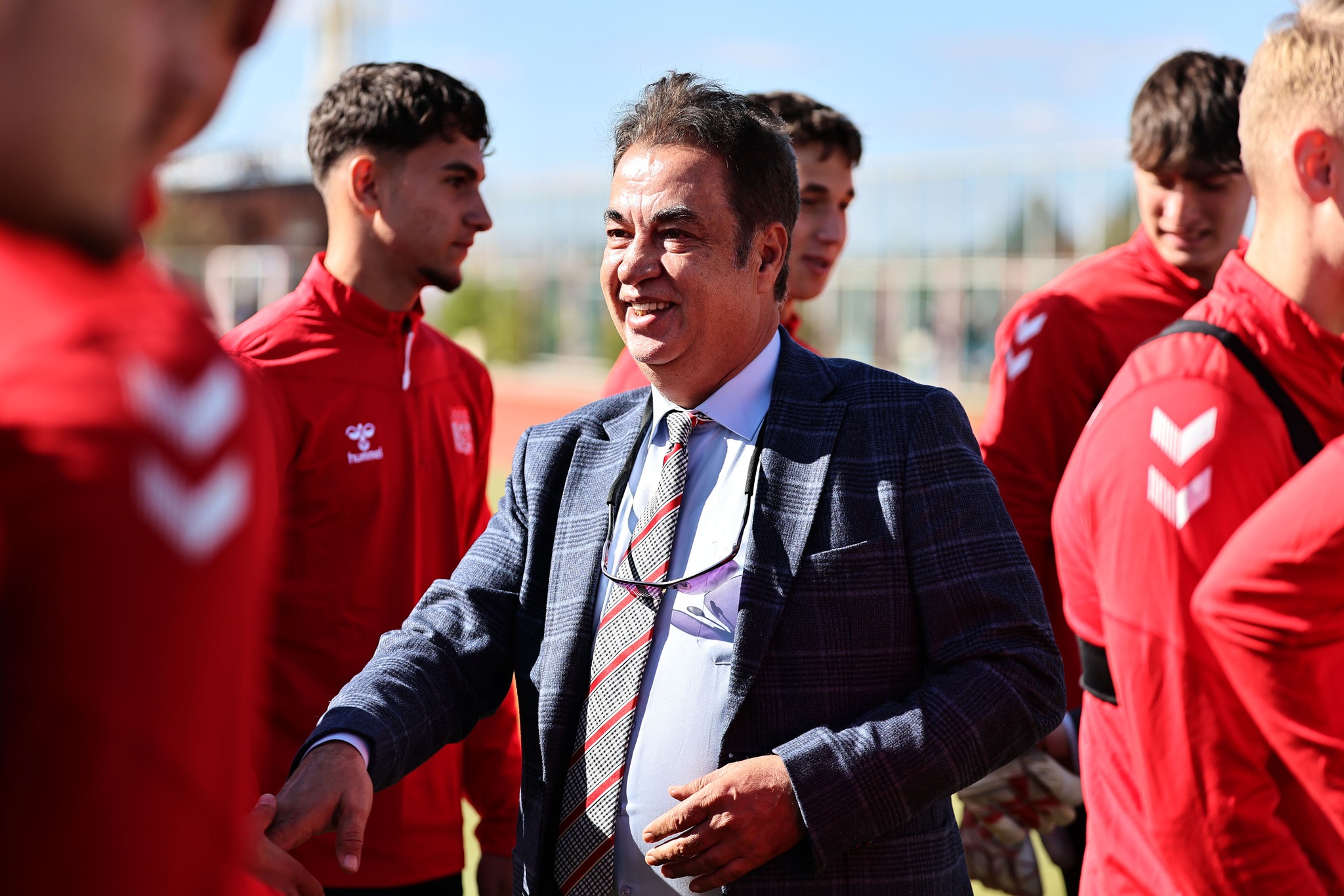 Rektör Şengönül: “Sivasspor’a öncelik vereceğiz”