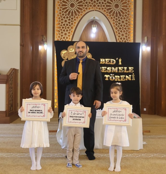 Zara'da "Bed-i Besmele" programı düzenlendi