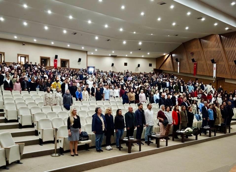 Geleceğin sağlıkçılarına  oryantasyon eğitimi