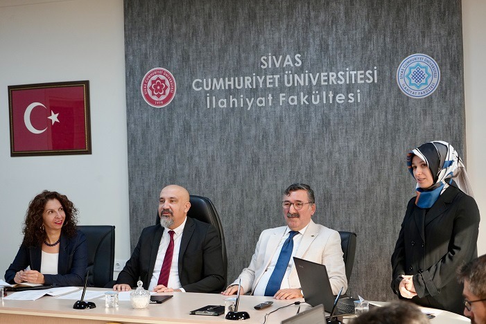 İlahiyat fakültesi akredite yolunda