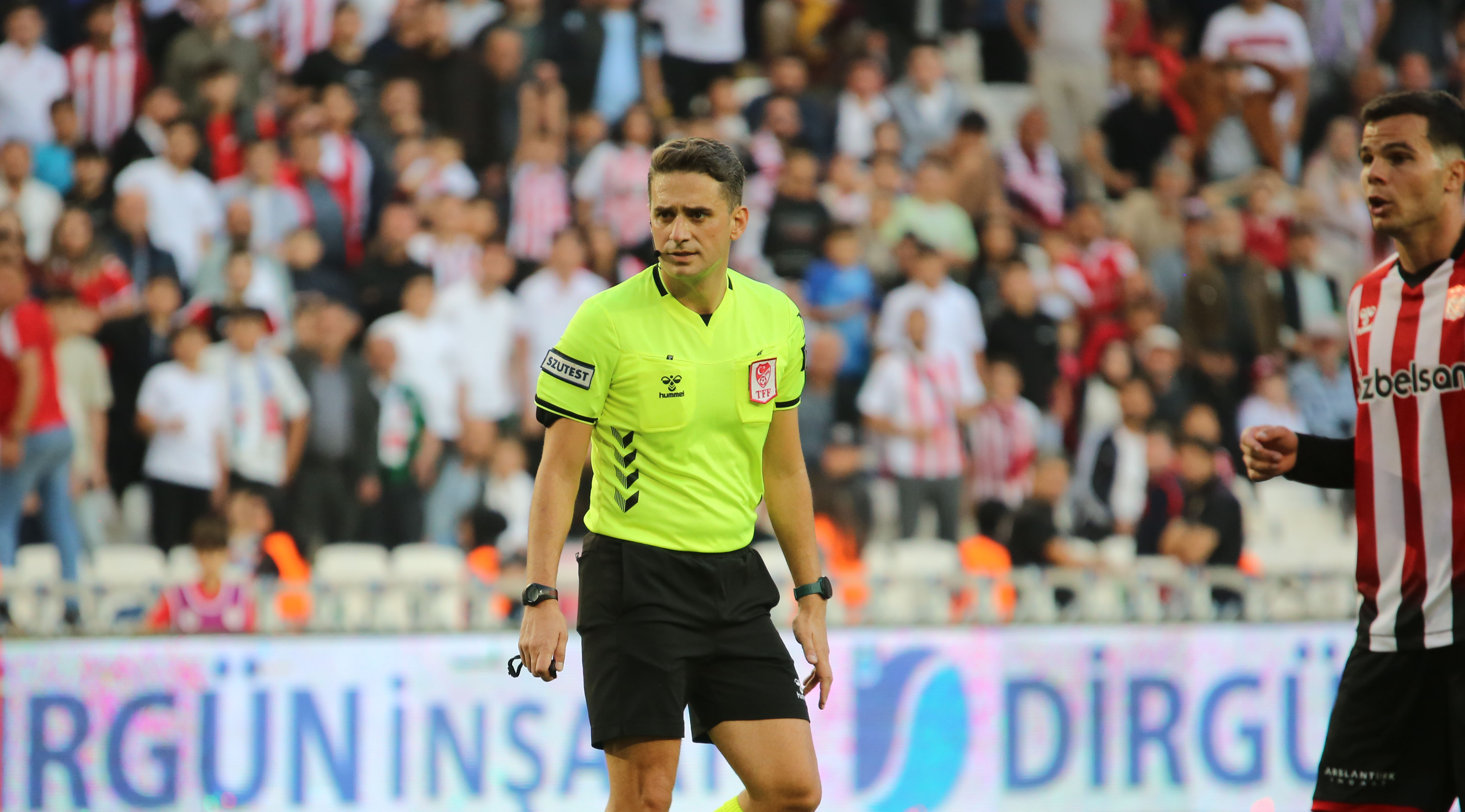 Sivasspor’a Hakem Darbesi!