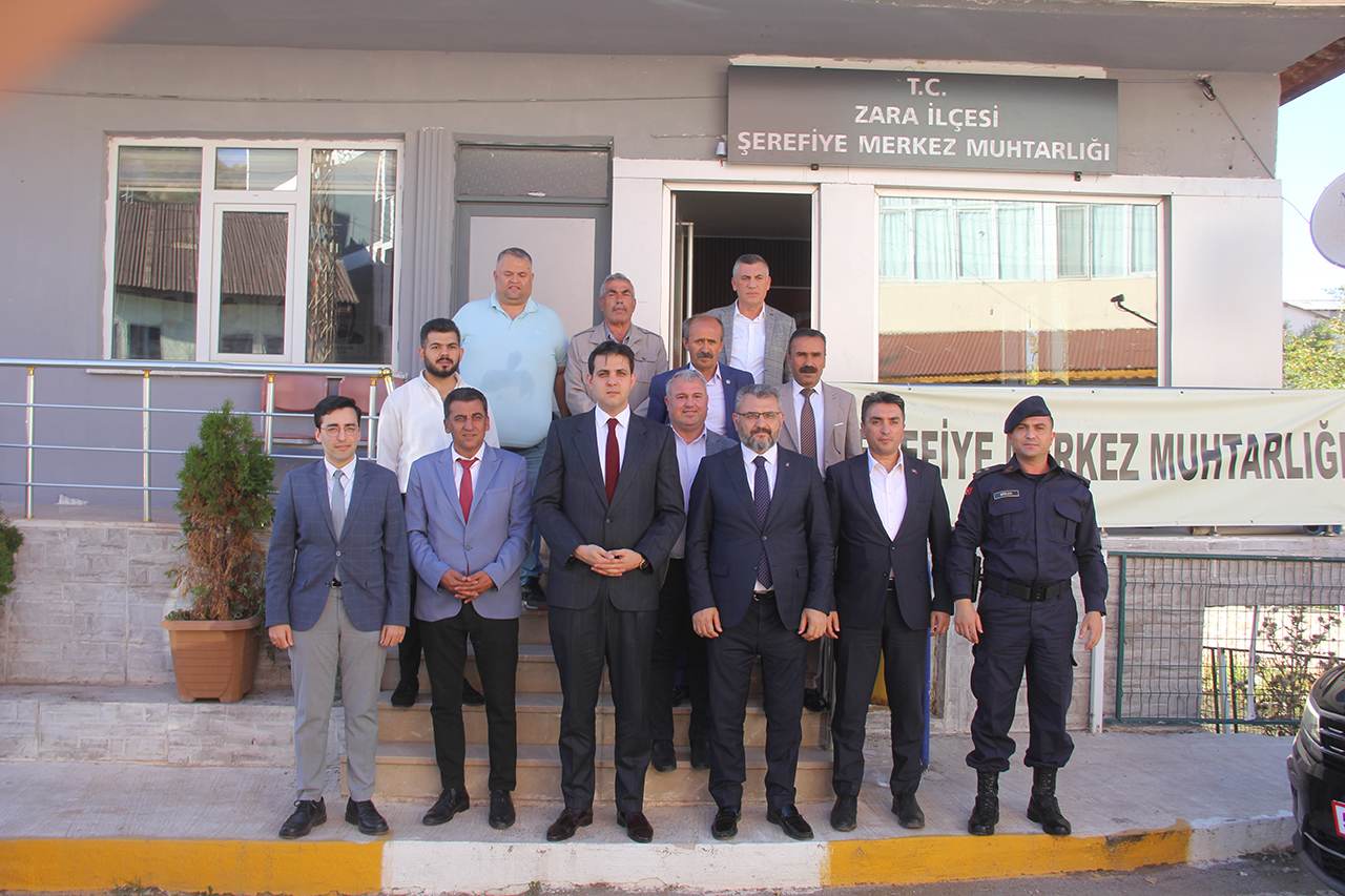 Sivas'ta hayırsever iş insanlarında kırtasiye desteği!