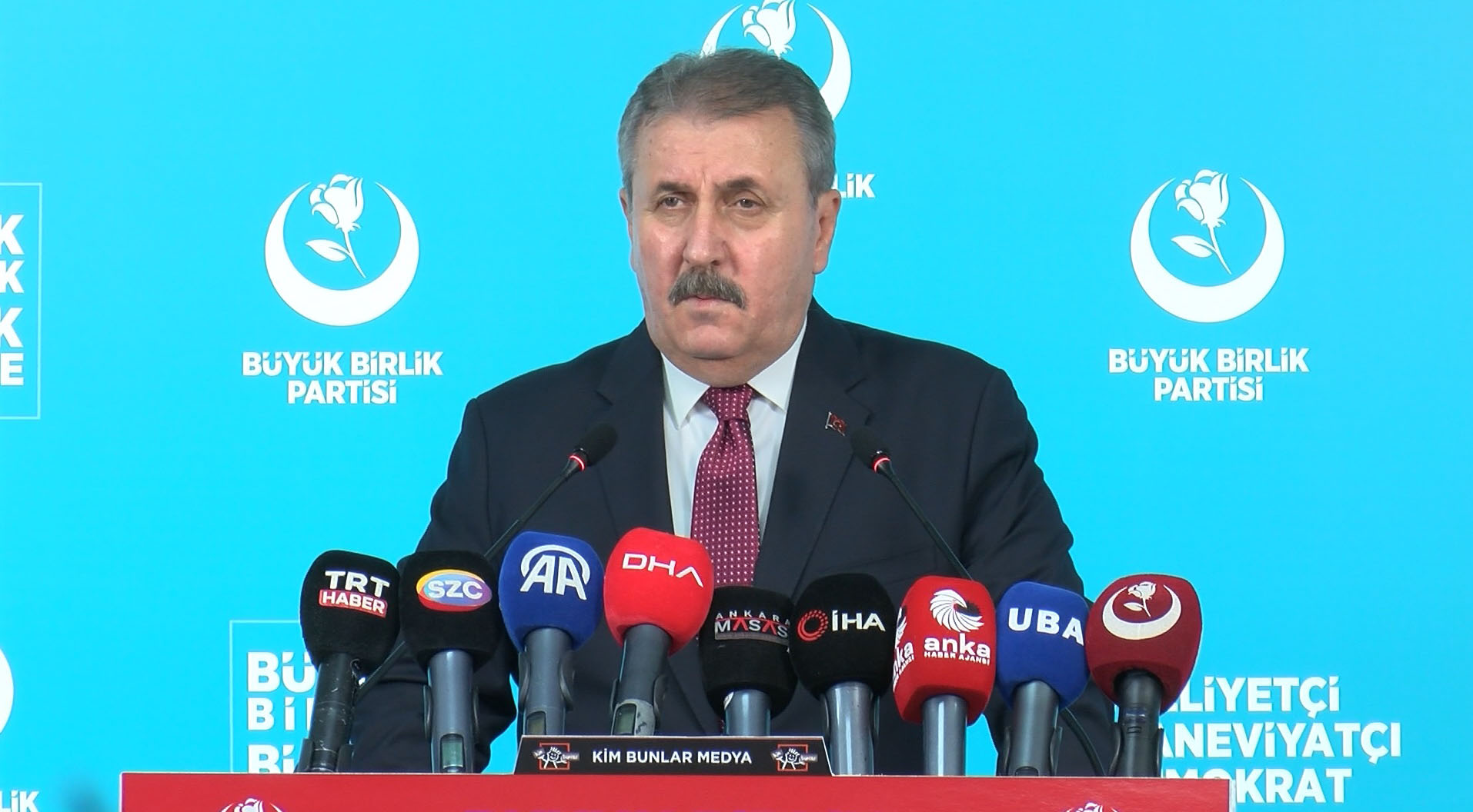 Destici: Meclis'te atılan sloganlar terör propagandasıdır