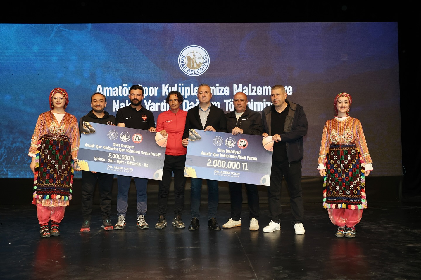 Sivas Belediyesi'nden amatör spora 4 Milyon'luk destek!