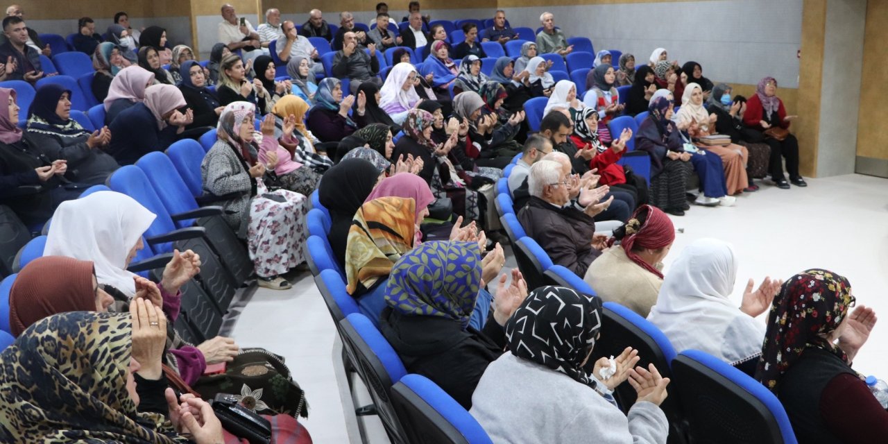 Sivas Numune Hastanesi’nde Peygamber ve Aile Ahlakı konferansı