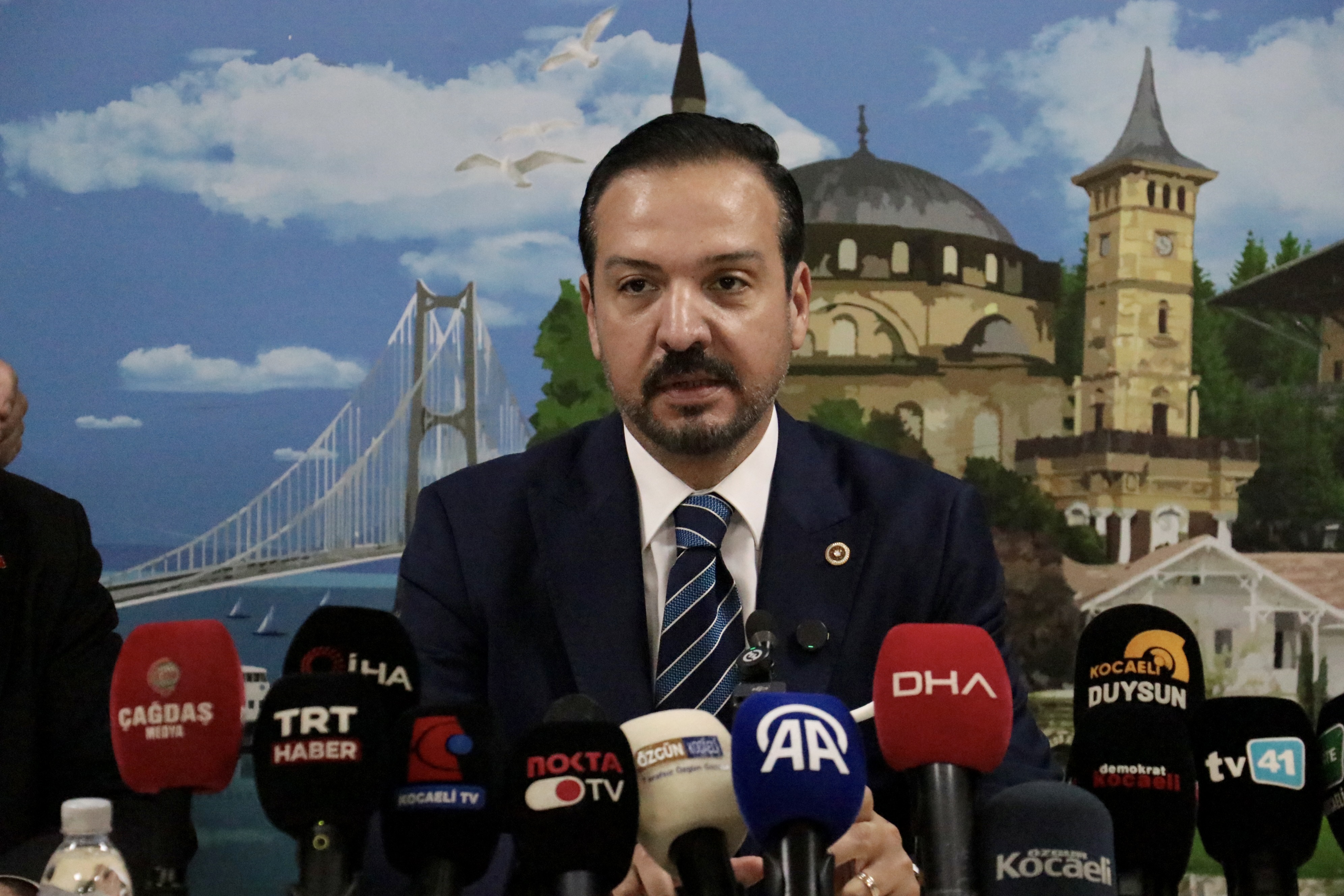 AK Parti'li Zorlu: Meclis'teki sloganları kesinlikle doğru bulmuyoruz