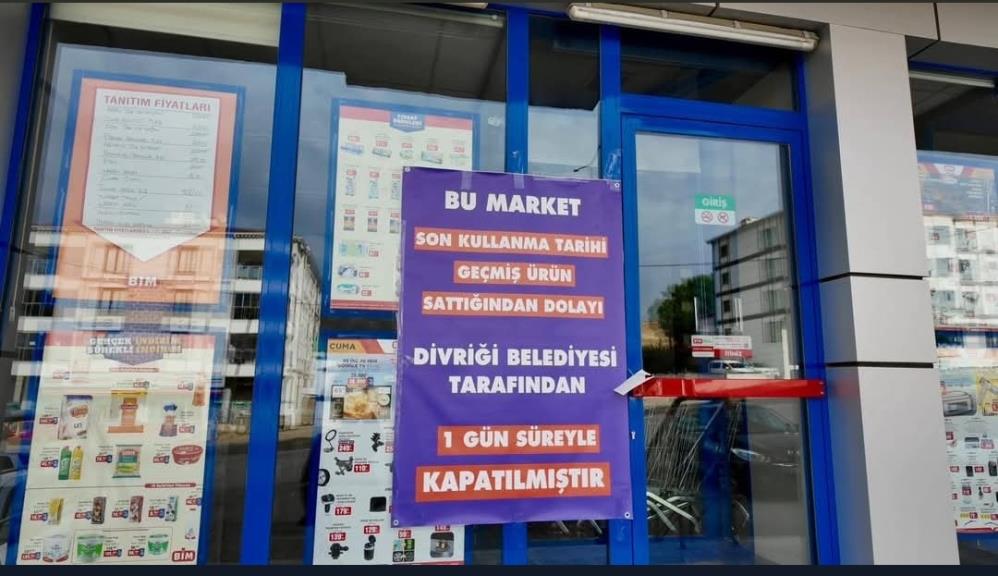 Son kullanma tarihi geçmiş ürün satan zincir marketin kapısına kilit vuruldu!