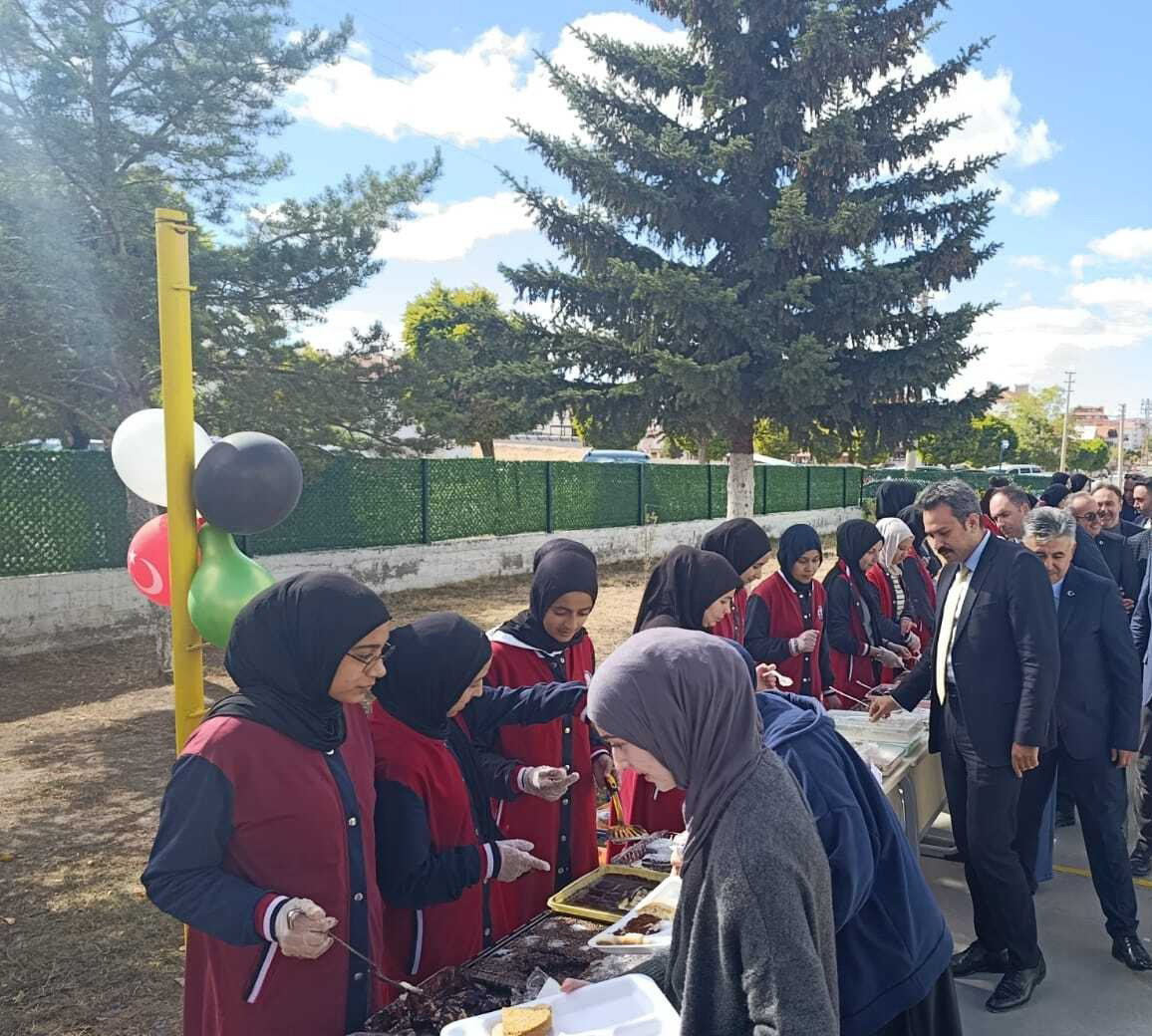 Şarkışla’da Filistin’e Destek Kermesi Düzenlendi