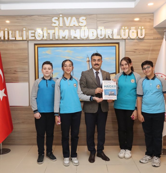 Sivas'ta öğrenciler dergi çıkardı
