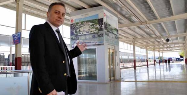 BİZ HALA YERİNİ TARTIŞIYORUZ