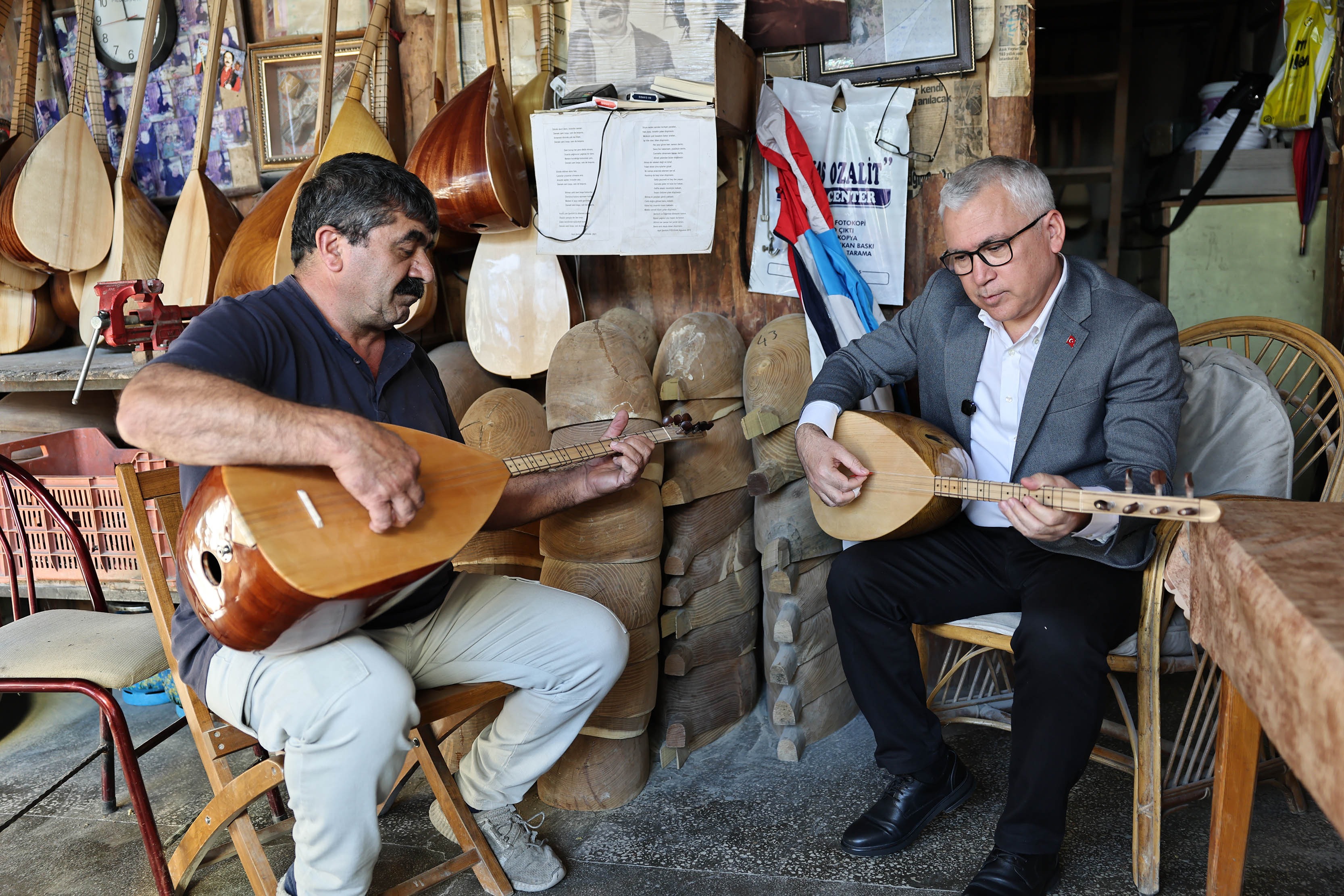 Vali Şimşek’ten Sivas’ın Saz Ustasına Anlamlı Ziyaret