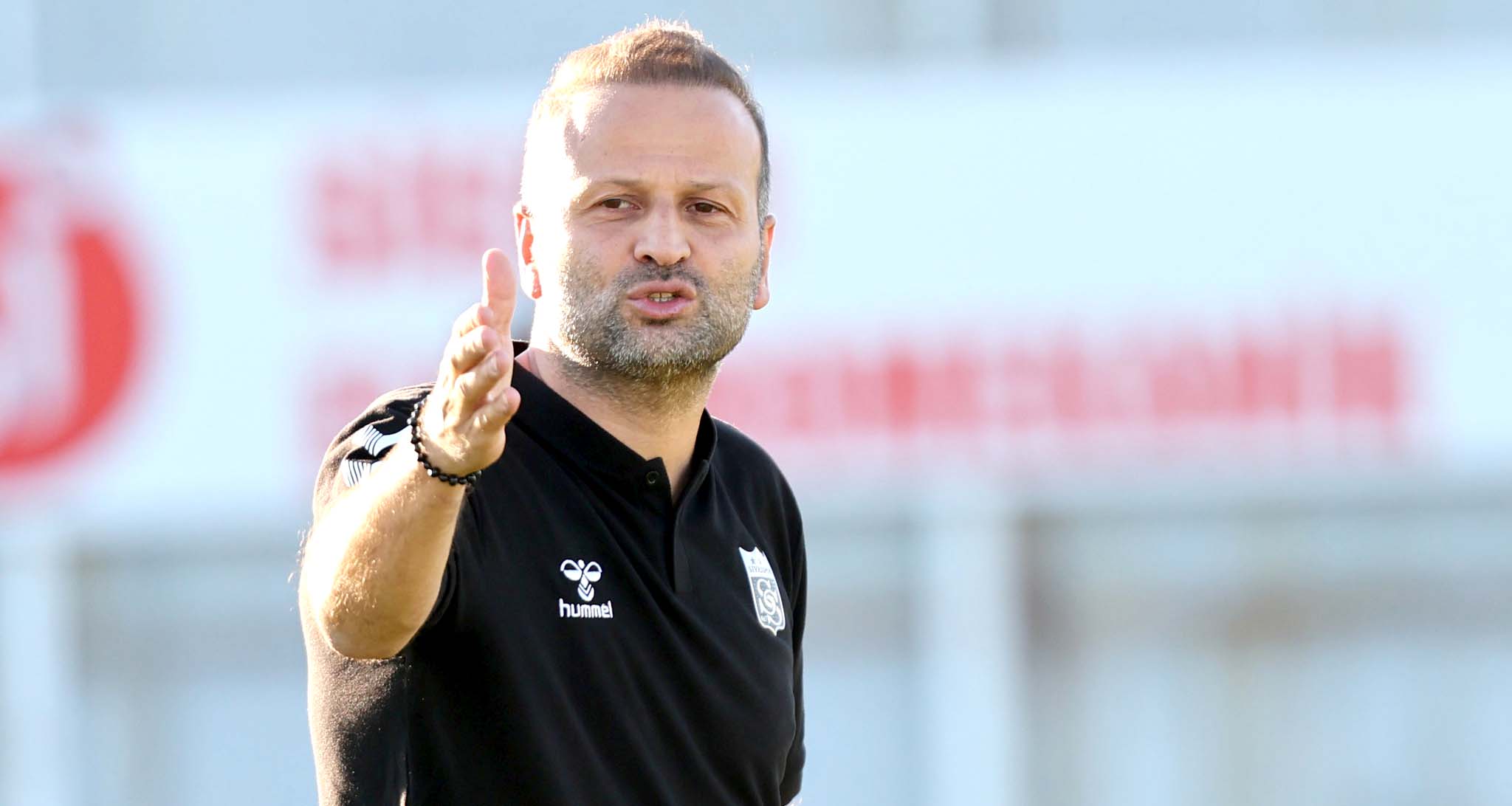 Taraftardan Tepki: İstifa da bir hizmettir!
