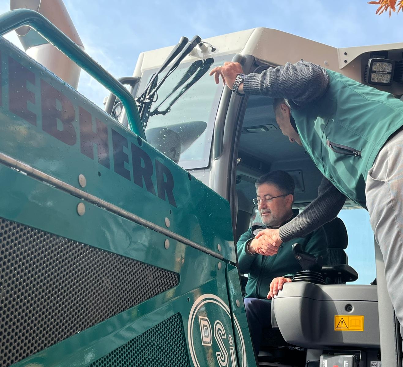 DSİ'deki dozer sayısı 245'e yükseldi