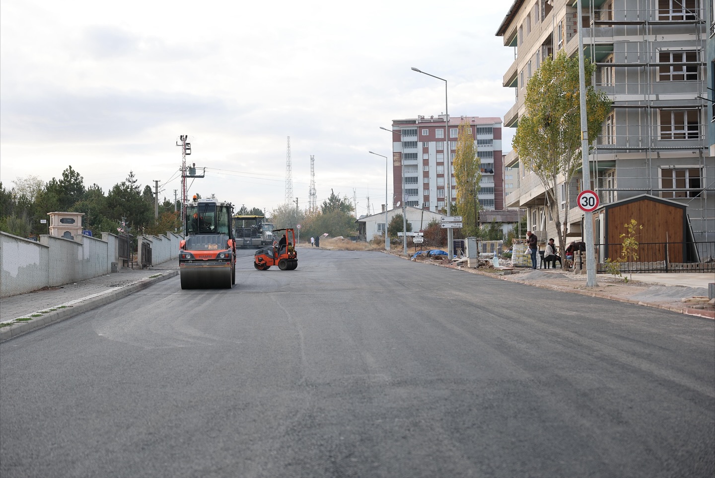 Sivas Belediyesi’nden asfalt seferberliği