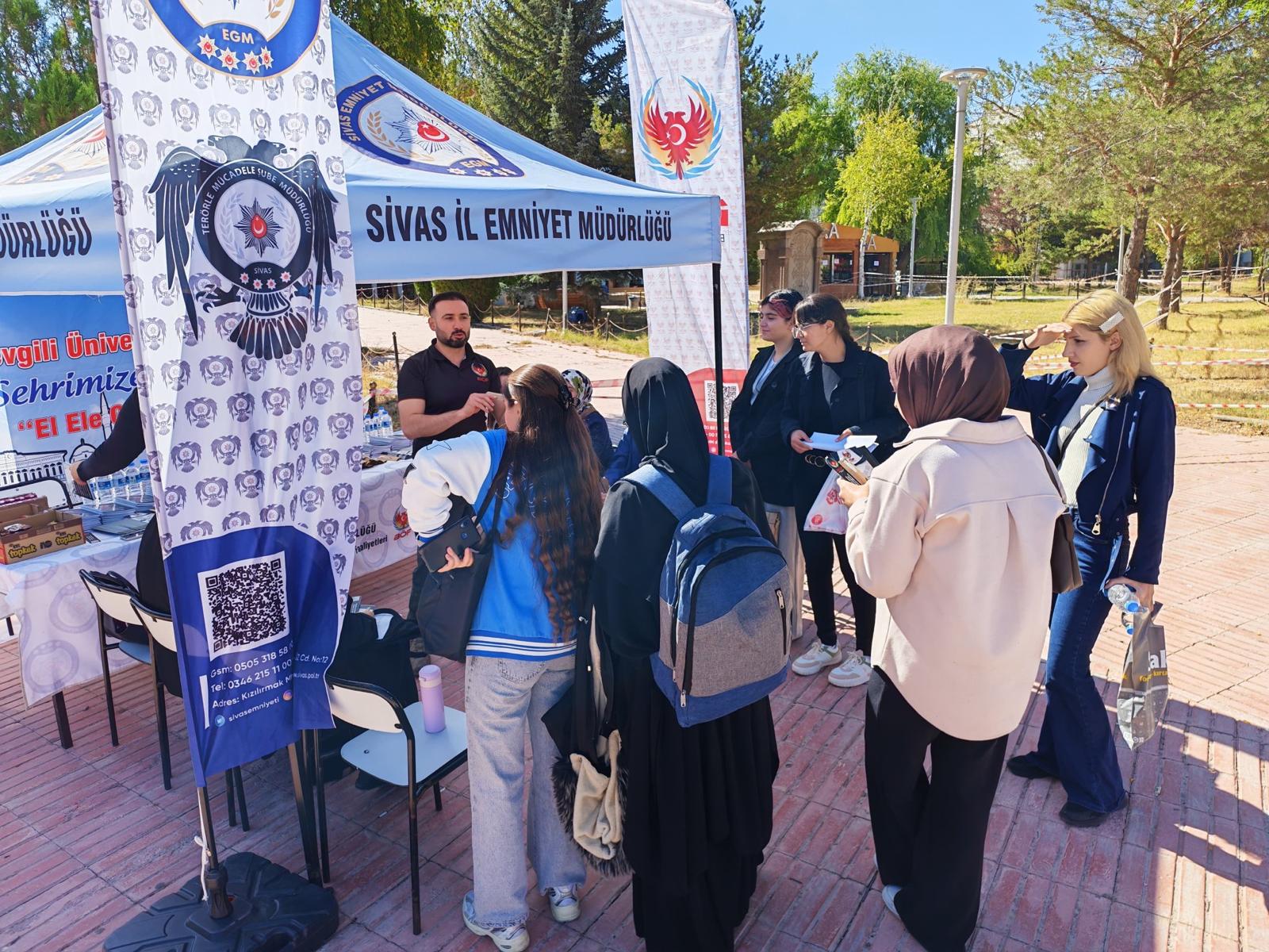 Sivas Emniyeti ile "El ele güvenli geleceğe"