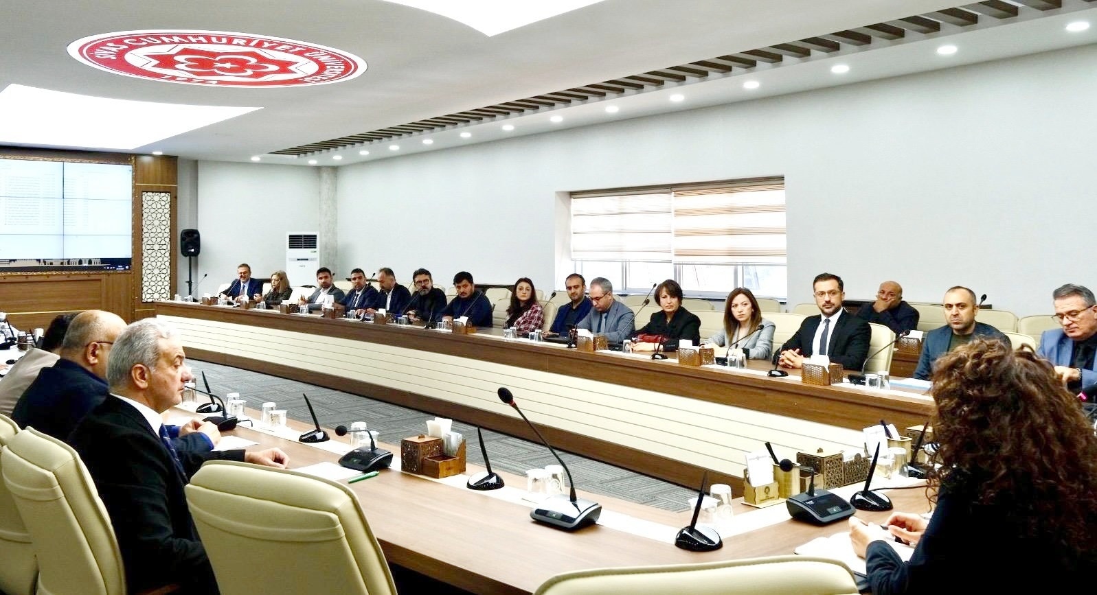 SCÜ’de kalite izleme toplantısı yapıldı