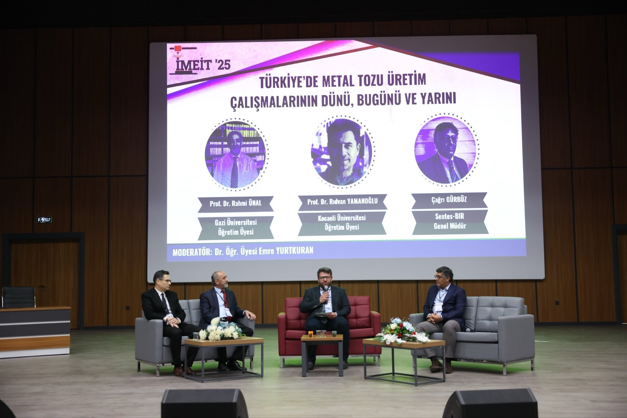 Bilim ve Teknoloji Üniversitesi'nde Türkiye’nin Üretim Teknolojileri Geleceğini Masaya Yatırdı