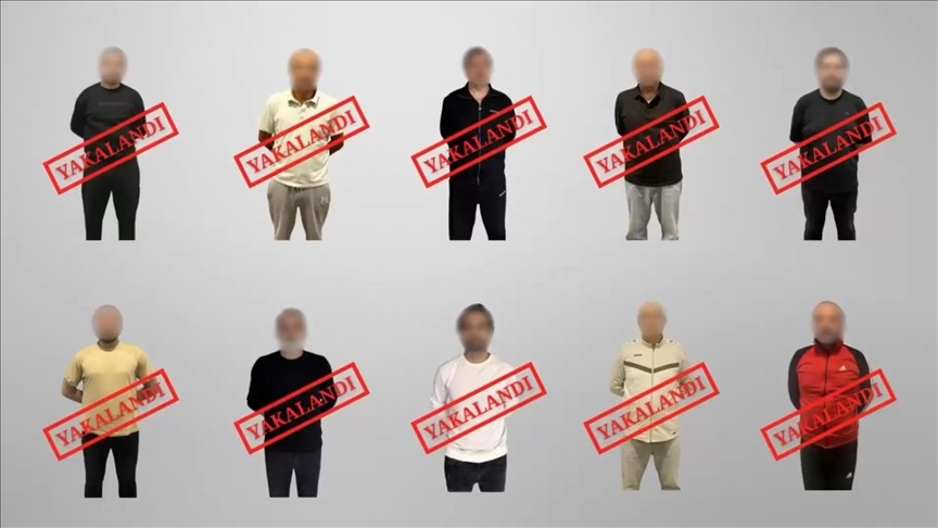 Kırmızı bültenle aranan 10 kişi Türkiye'ye getirildi