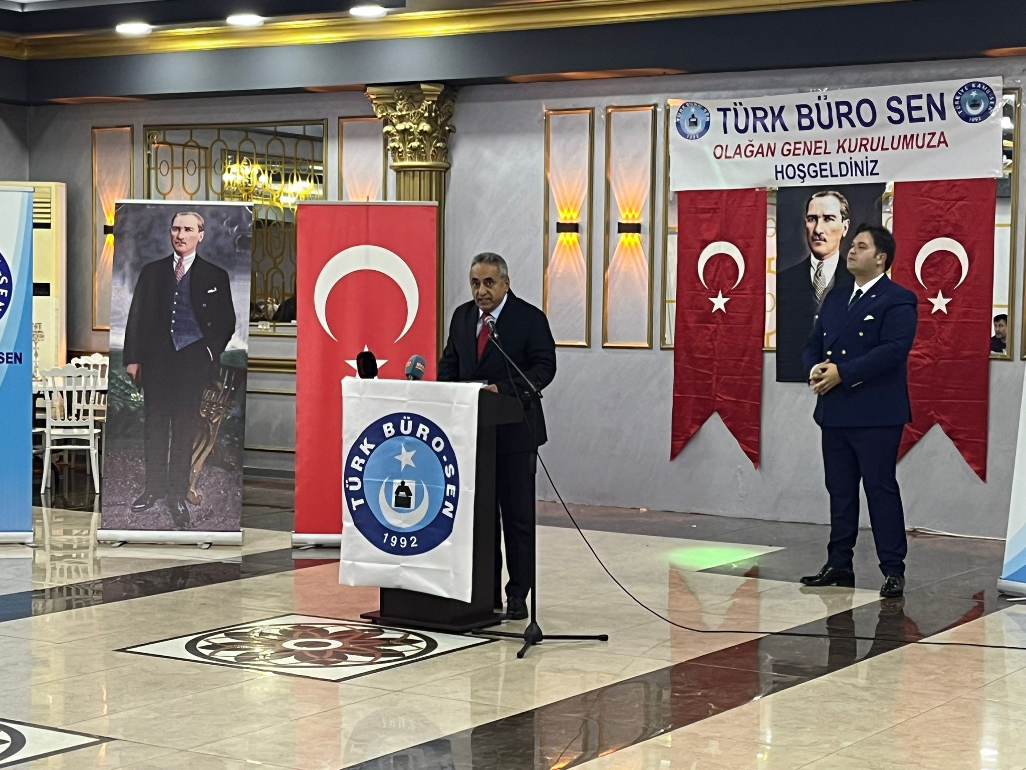 Taner Başkan güven tazeledi