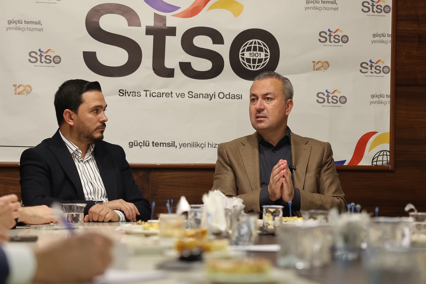 Genç girişimciler sordu, Uzun yanıtladı
