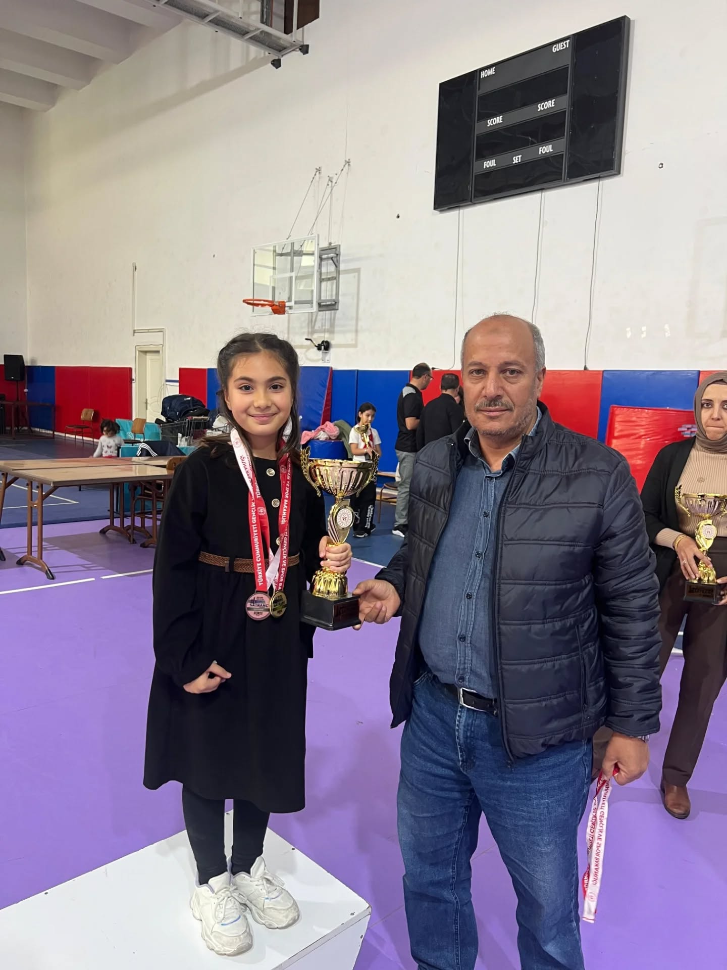 Cumhuriyet coşkusuna satranç damgası