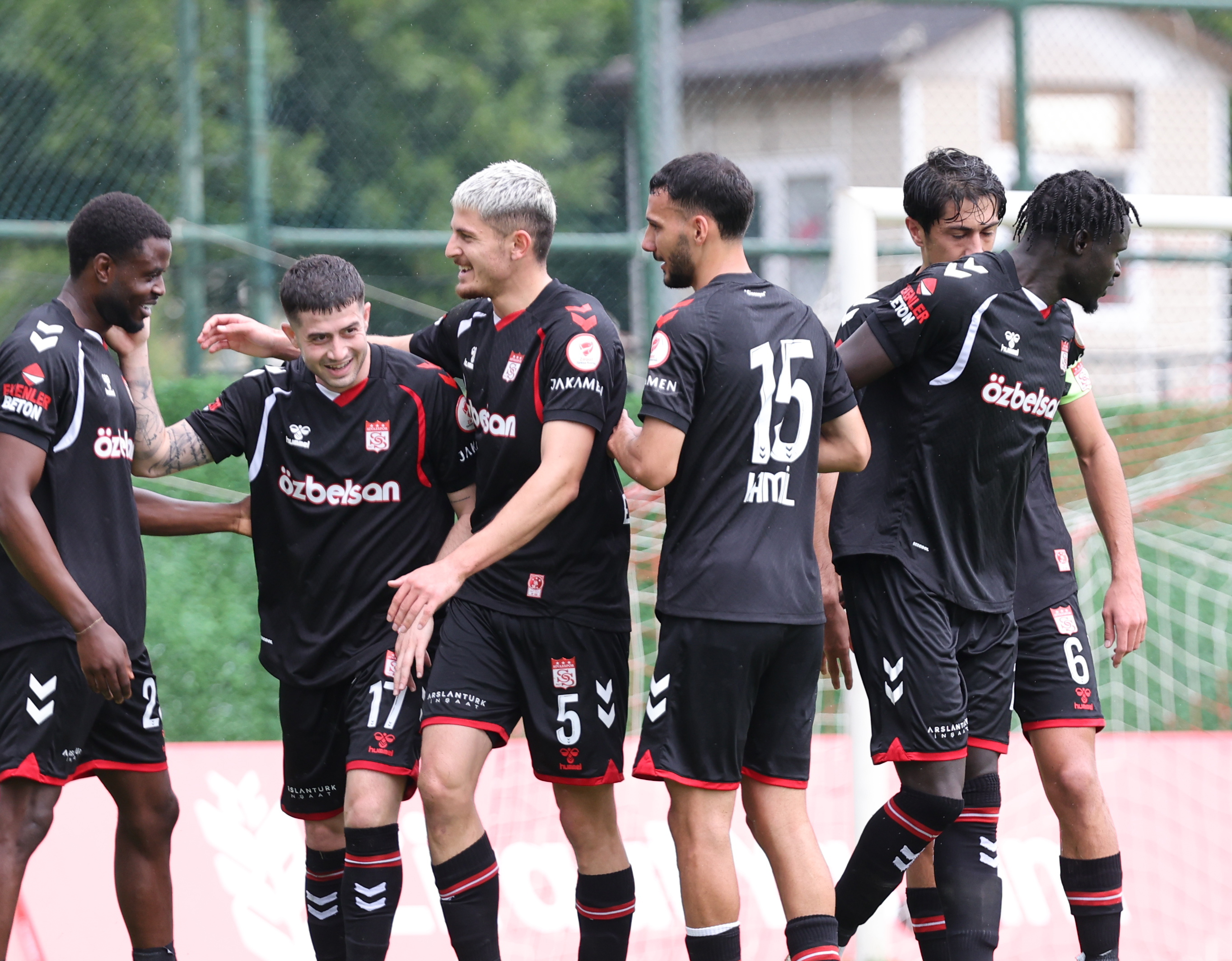 Sivasspor'dan moral turu!