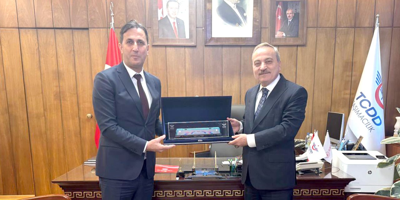 Albayrak'tan TCDD Taşımacılık Genel Müdürü Yalçın'a ziyaret