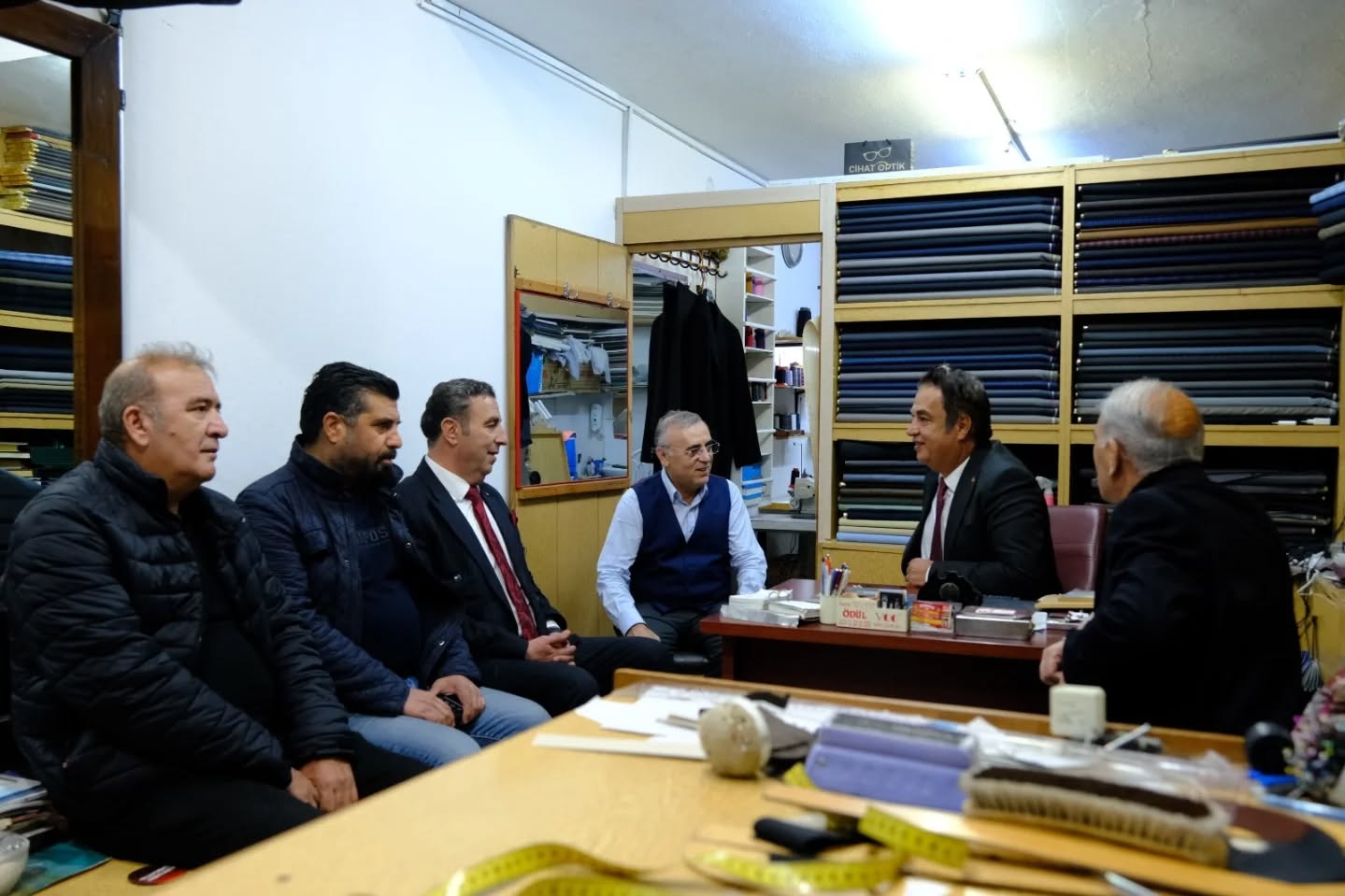 Rektör Şengönül, esnaflarla bir araya geldi