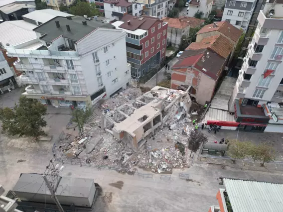 Gebze’de 12 bina mühürlendi; 45 aile tahliye edildi