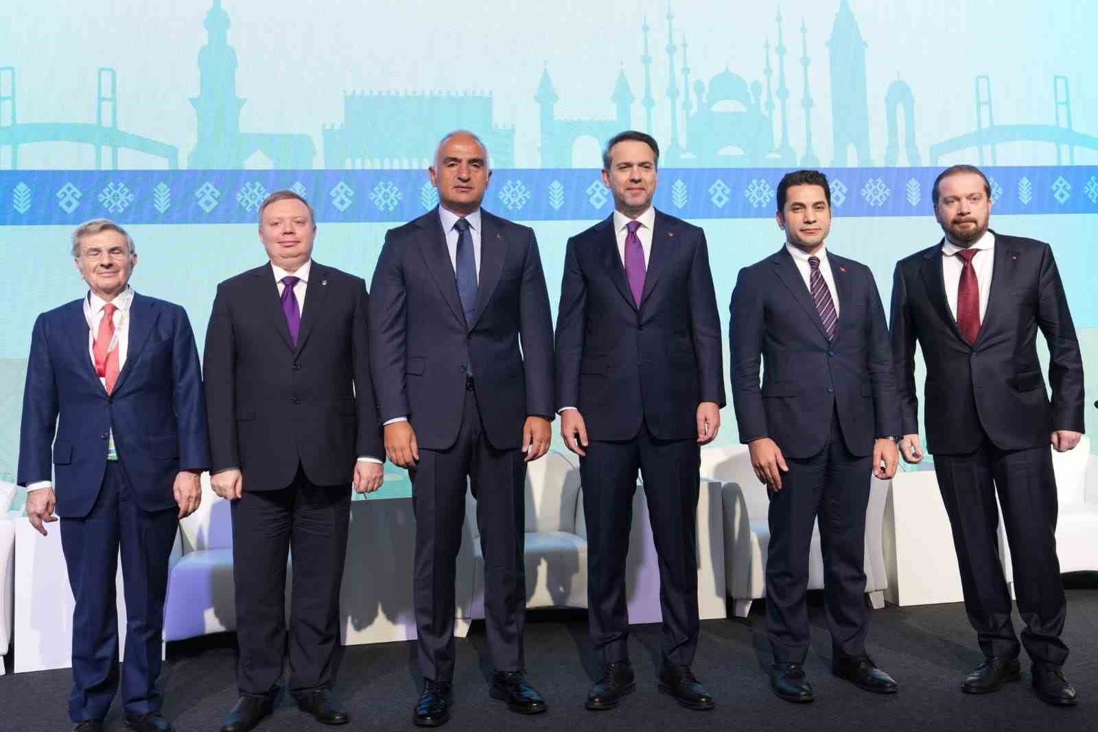 Türkiye turizmde zirveye yürüyor: 61 milyar dolar gelir!