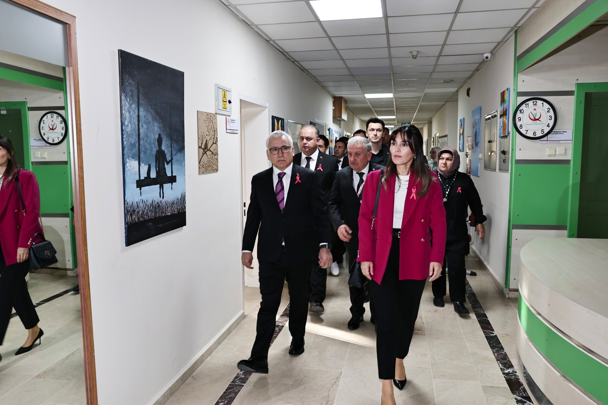 Vali Şimşek, Erişkin Arındırma Merkezi’nde İncelemelerde Bulundu