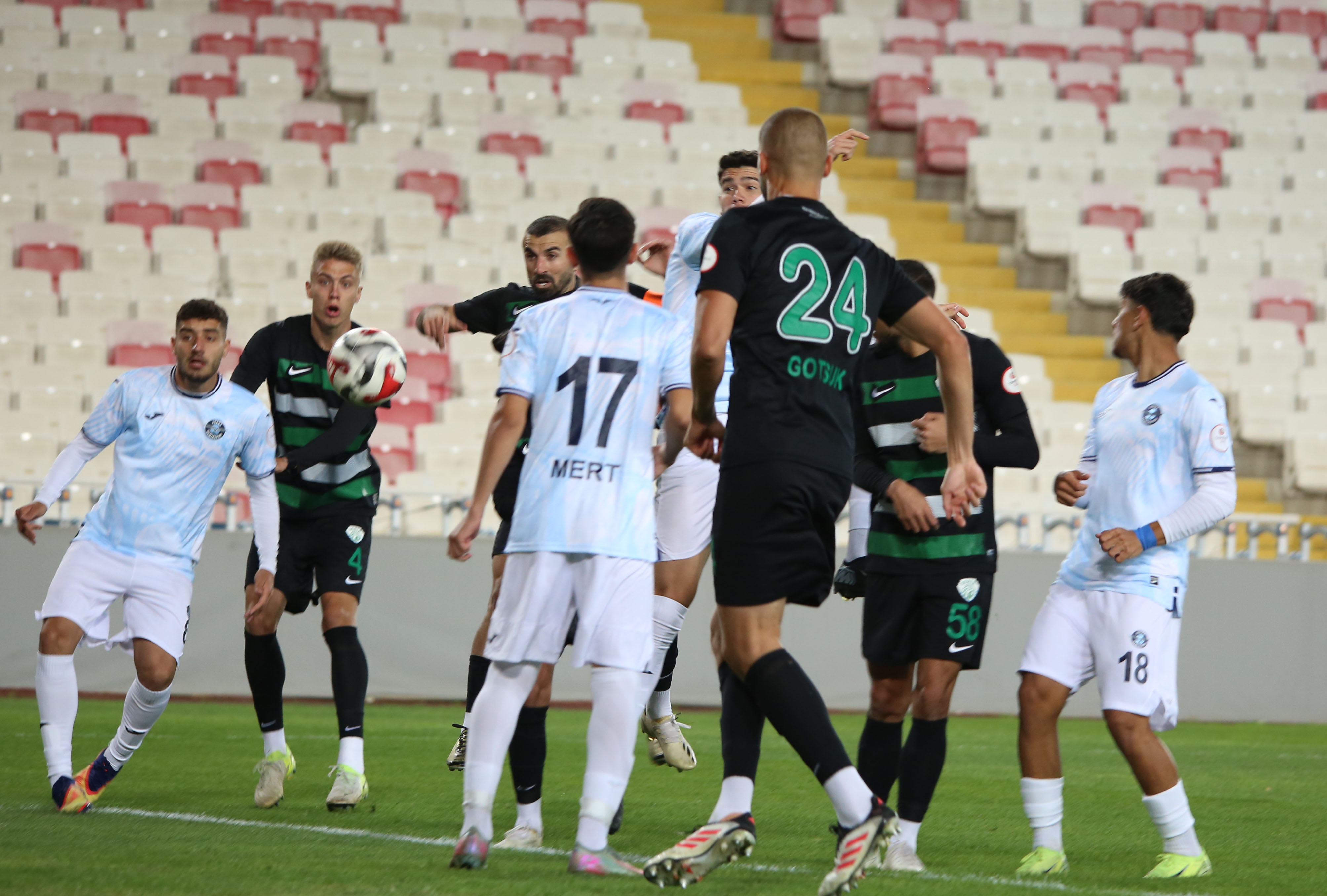 Serik Spor, Sivas’ta galip!