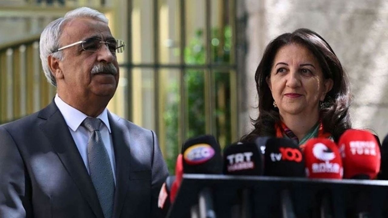 DEM Parti heyeti, İmralı'ya gitti