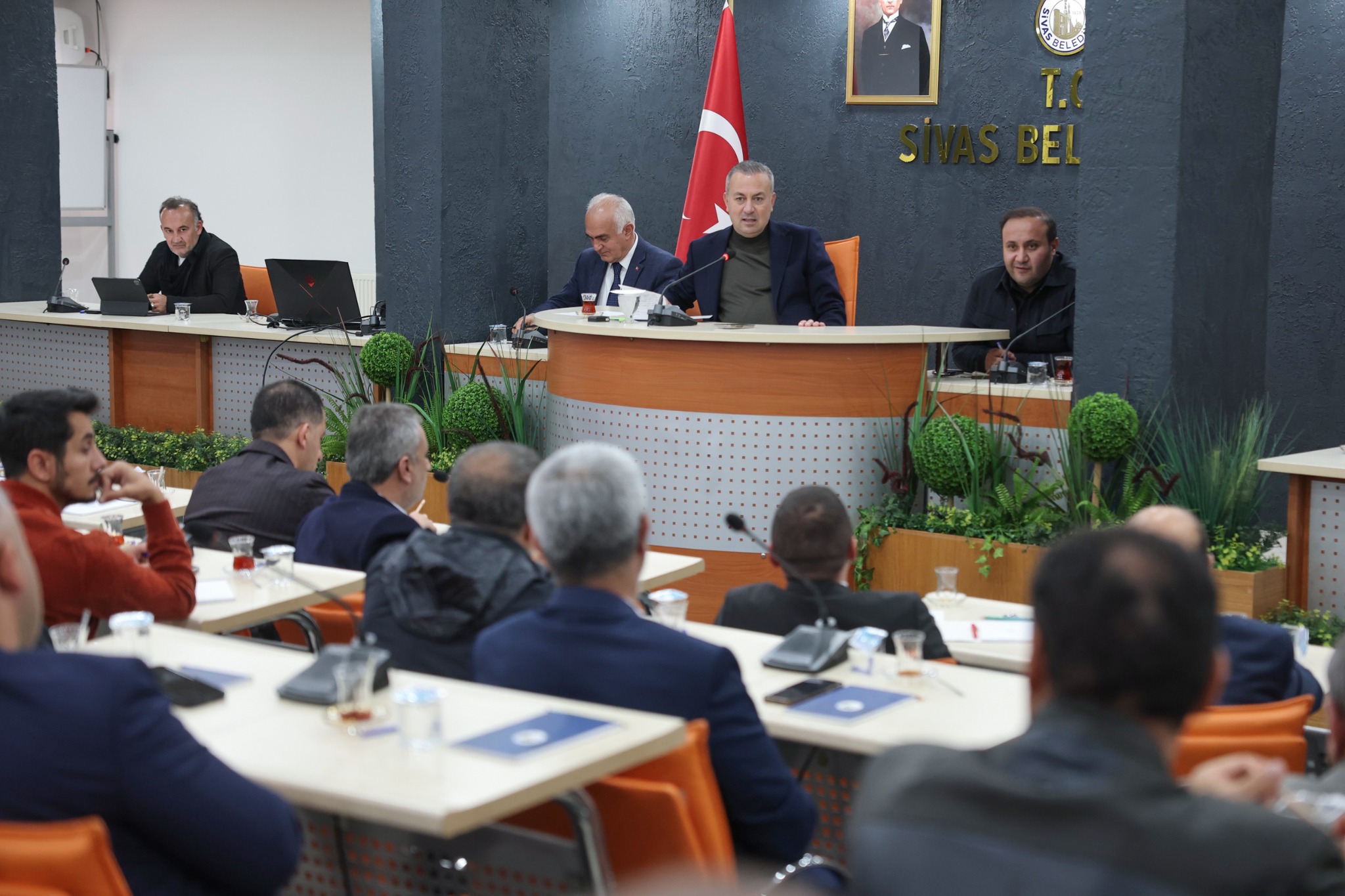 Müteahhitlerle  iş birliği toplantısı