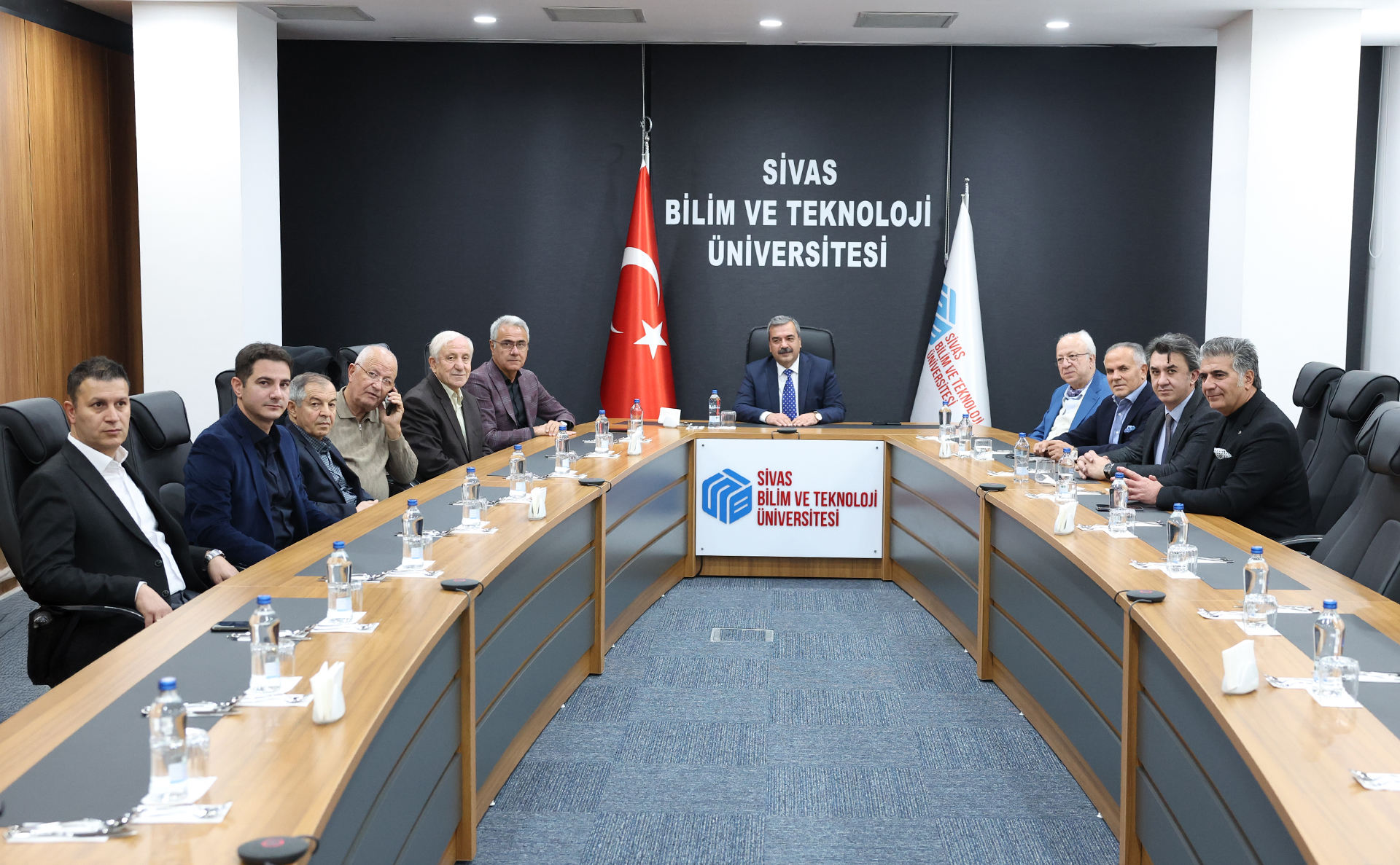 SBTÜ, Gelecek Planları İçin Mütevelli Heyeti Toplandı