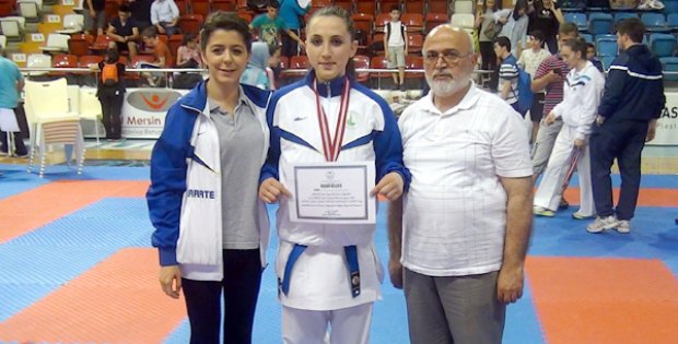 Senanur Türkiye 3.´Sü Oldu